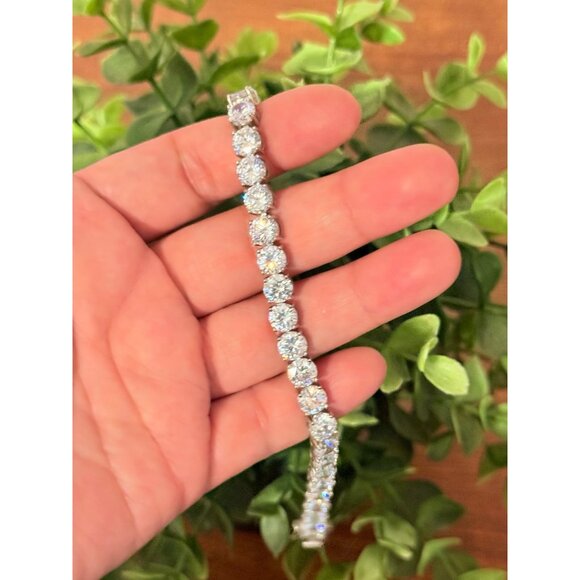 Shiny/Sparkly Cz China Bracelet - Picture 5 of 6